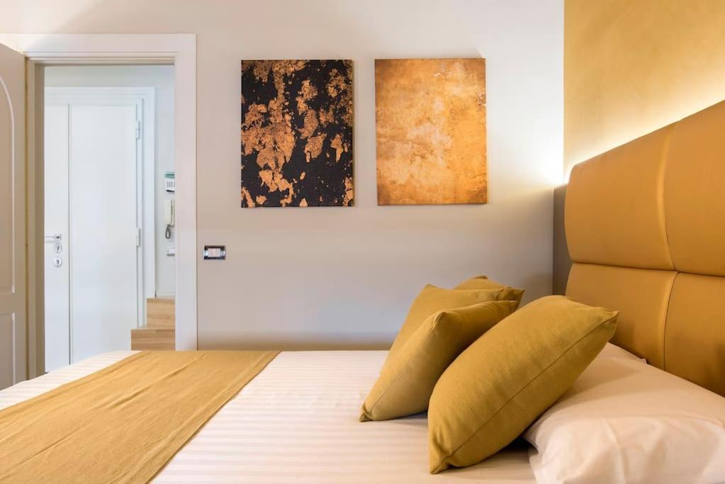 Apartamento Exclusive Views From A Sunny Attic Apartment! Roma